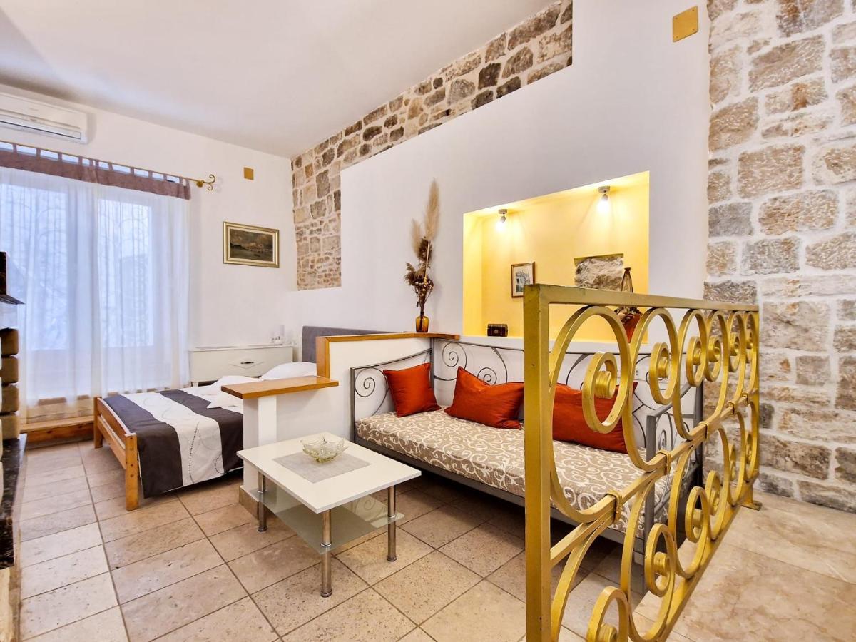 Jackie's Little Stone House Appartement *